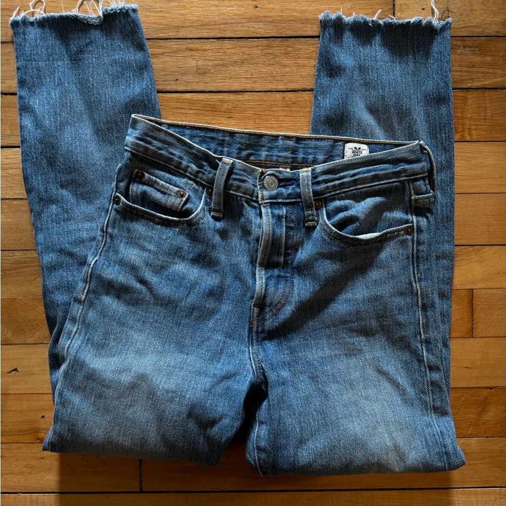 Levi Jeans Size 25